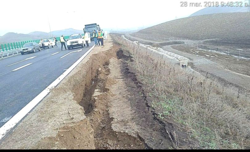 Noua autostradă a României a crăpat chiar înainte de deschidere – FOTO